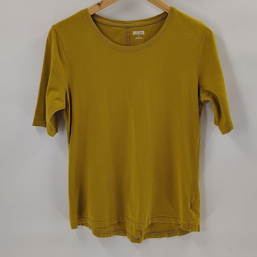 Duluth Trading Co Women's Tee Small Gold Tone Fitted Short Sleeve